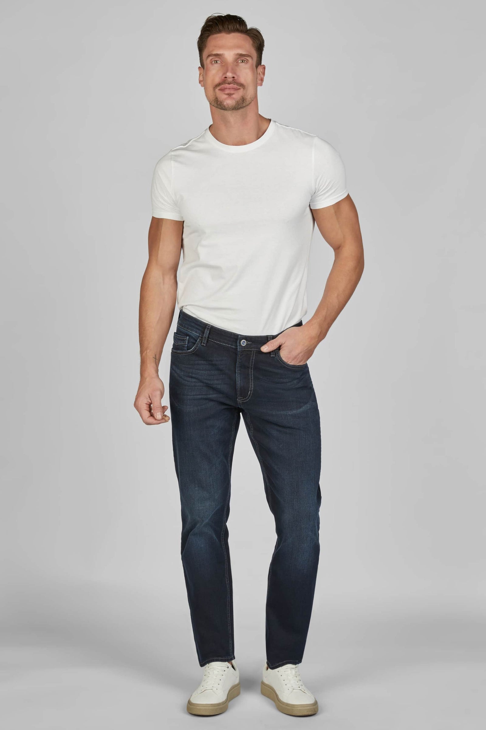 Hattric - Heren 5-pocket jeans, Hunter (688465-7239), 42 NL, 33W / 34L Hattric - Heren 5-pocket jeans, Hunter (688465-7239), 42 NL, 33W / 34L